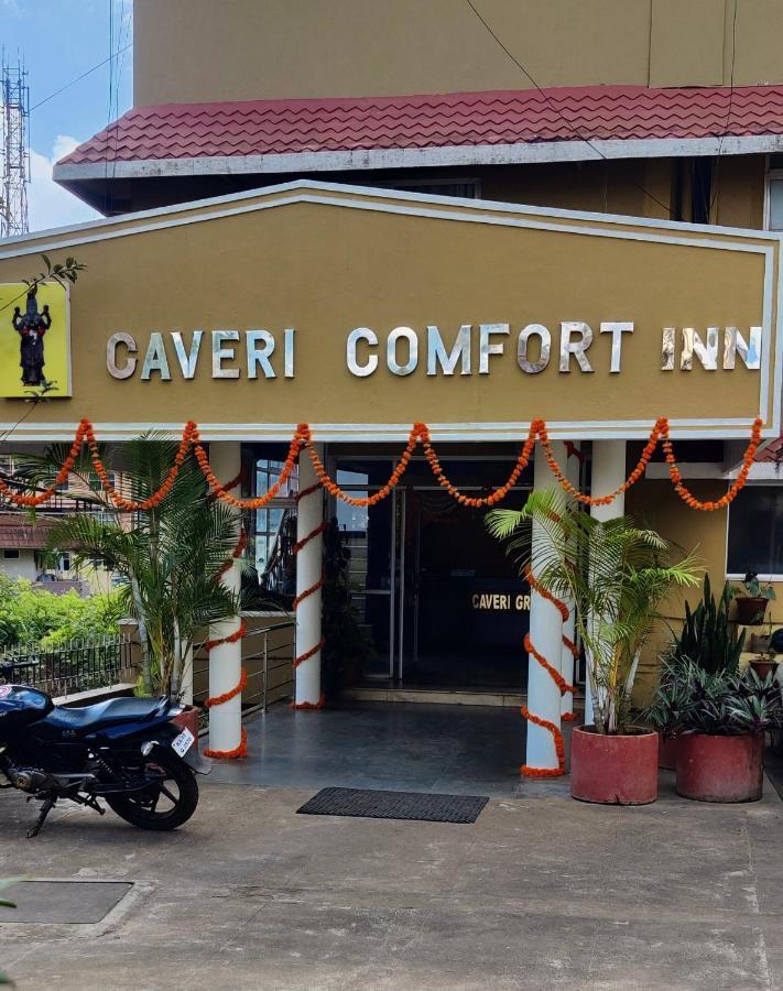 Hotel Caveri Comfort Inn Madikeri Luaran gambar